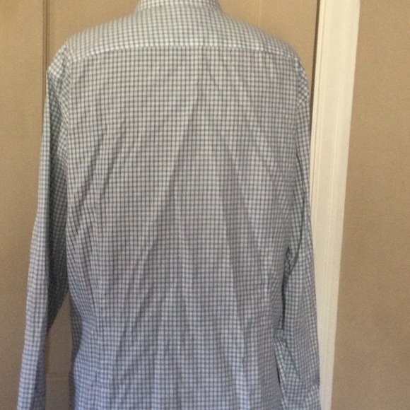 Mens Banana Republic button down shirt - Picture 3 of 4